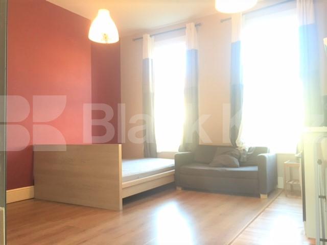 			FANTASTIC STUDIO FLAT WITH BILLS INCLUDED, Studio Apartment, 1 bath, 1 reception Flat			 Northfield Road, STAMFORD HILL-STOKE NEWINGTON