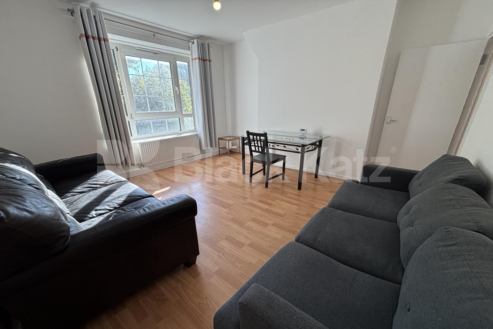 Newly refurbished bright & airy Mid-century development  Peckham Road , Camberwell/Peckham