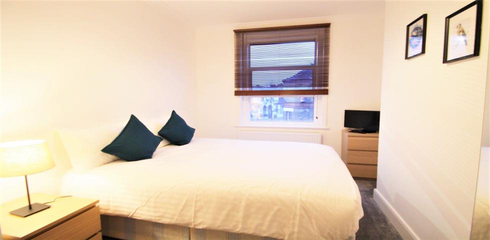 			NEW INSTRUCTION, 2 Bedroom, 1 bath, 1 reception Flat			 Harrow Road, KENSAL GREEN