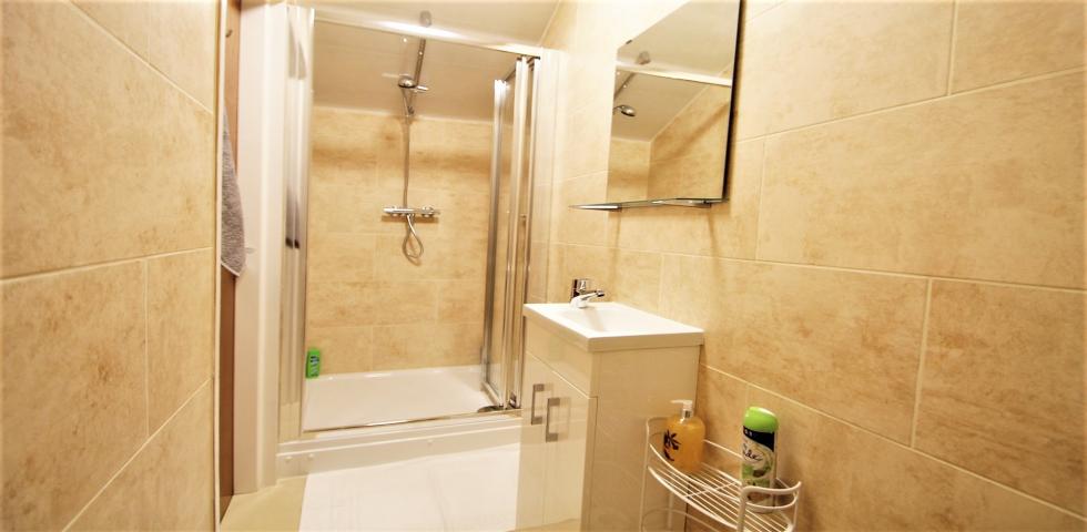 Stunning Sharers Apartment Harrow Road, Kensal Green