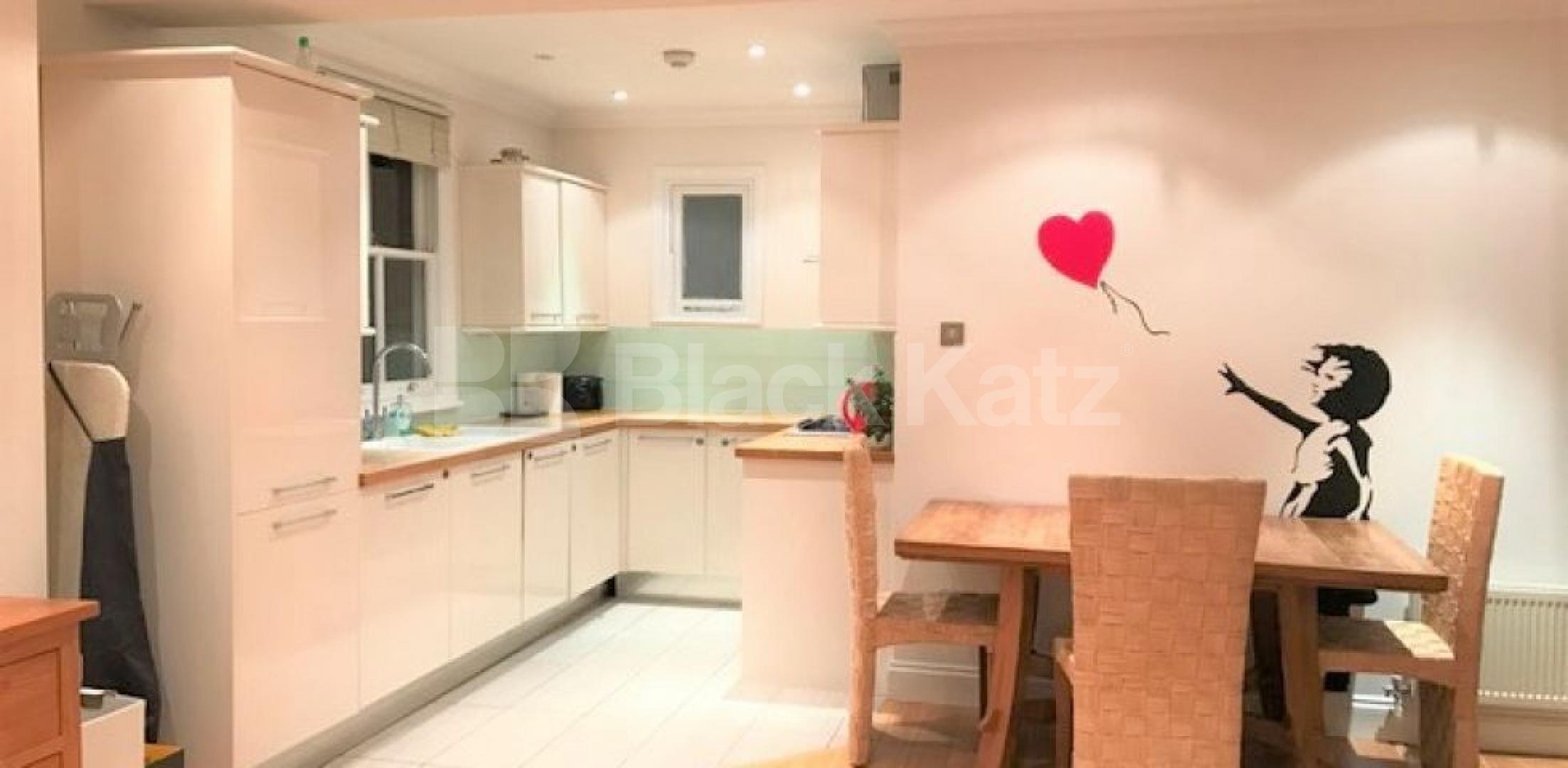 			STUNNING 2 BEDROOM MANSION BLOCK APARTMENT, 2 Bedroom, 1 bath, 1 reception Flat			 Cloudesley Mansions, Cloudesley Place , ANGEL-ISLINGTON-BARNSBURY