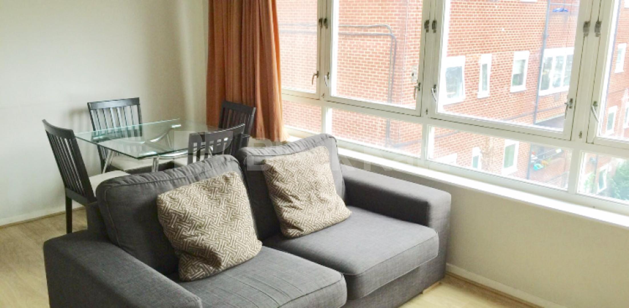 			2 Bedroom, 1 bath, 1 reception Flat			 Ollgar Close, SHEPHERDS BUSH