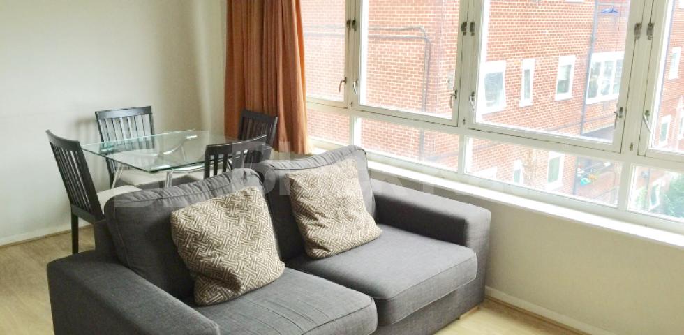 			2 Bedroom, 1 bath, 1 reception Flat			 Ollgar Close, SHEPHERDS BUSH