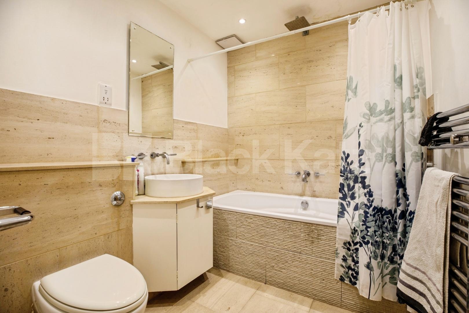 Warehouse style apartment moments from Borough High Street  Marshalsea Road, Borough