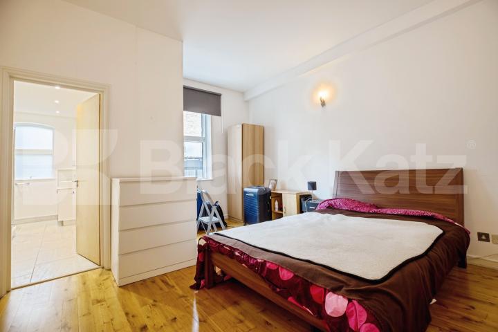 Warehouse style apartment moments from Borough High Street  Marshalsea Road, Borough