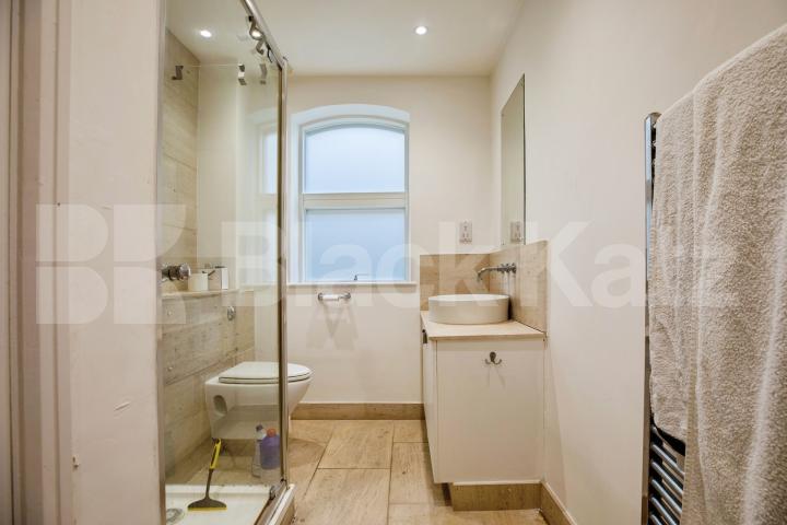 Warehouse style apartment moments from Borough High Street  Marshalsea Road, Borough