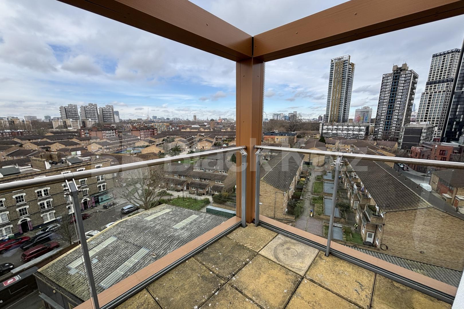 Flooded with natural light & 24 Hour Concierge  O Central Crampton Street, Elephant and Castle