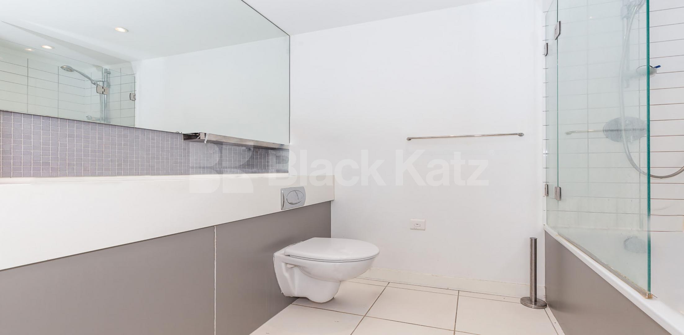 			Stunning private development, 1 Bedroom, 1 bath, 1 reception Flat			 New River Village, Hornsey