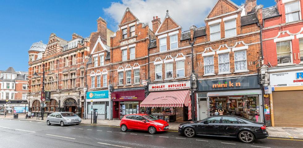 			New Instruction!, 3 Bedroom, 1 bath, 1 reception Apartment			 Broadway Parade, Crouch End