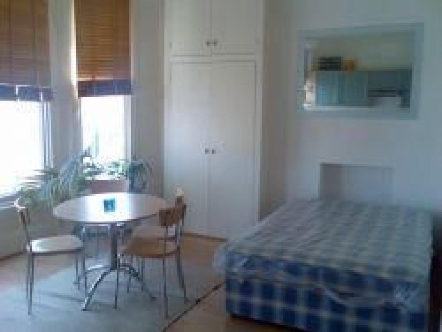 			New instruction, Studio Apartment, 1 bath, 1 reception Flat			 Ladbroke grove, LADBROKE GROVE W10