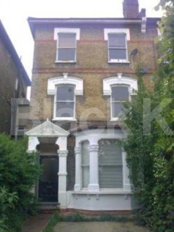 			LET!, 2 Bedroom, 1 bath, 1 reception Flat			 Middle Lane, CROUCH END N8