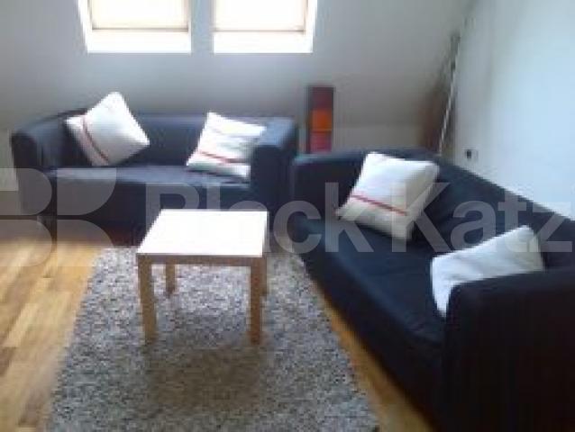 			2 Bedroom, 1 bath, 1 reception Flat			 Carysfort Road, STOKE NEWINGTON N16