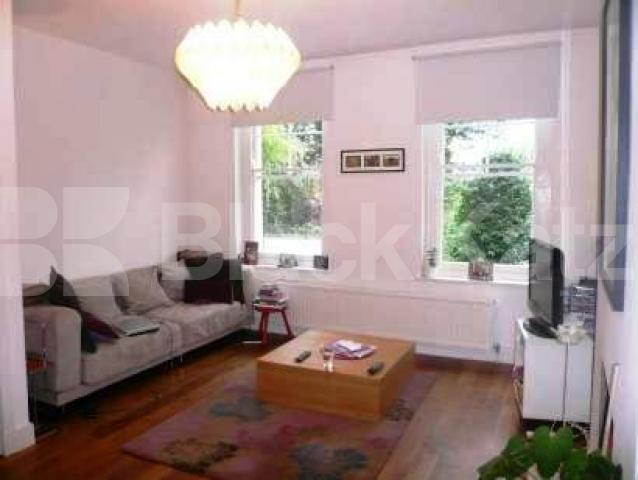 			2 Bedroom, 1 bath, 1 reception Flat			 Clifton Road, CROUCH END