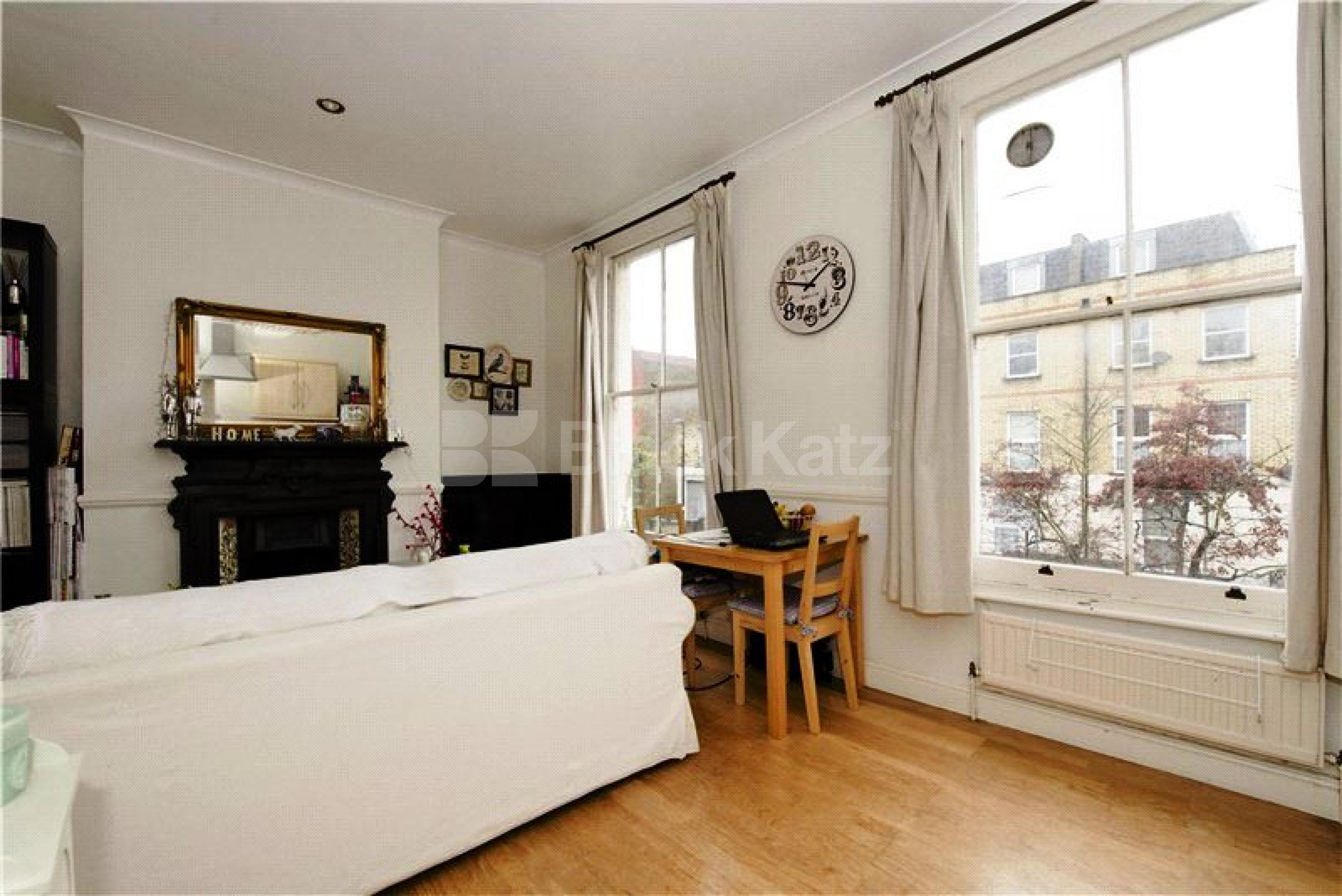 			NEW INSTRUCTION!, 1 Bedroom, 1 bath, 1 reception Flat			 Jackson Road, HOLLOWAY N7