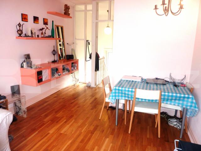 			MUST BE SEEN - ROOF TERRACE!, 1 Bedroom, 1 bath, 1 reception Flat			 Kilburn Lane, QUEENS PARK