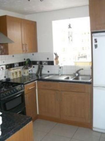 			4 Bedroom, 1 bath, 1 reception Ground Floor Flat			 Brendon Grove, EAST FINCHLEY N2