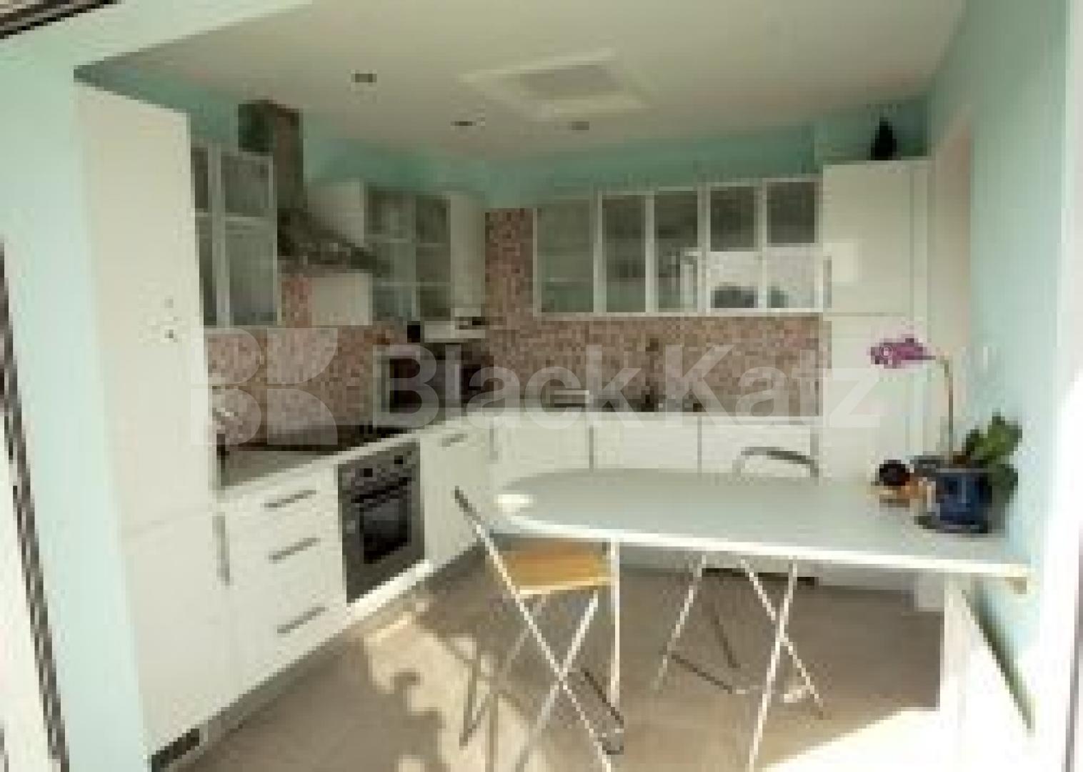 			MUST SEE !, 2 Bedroom, 1 bath, 1 reception Flat			 Grand Union Close, WESTBOURNE PARK W9