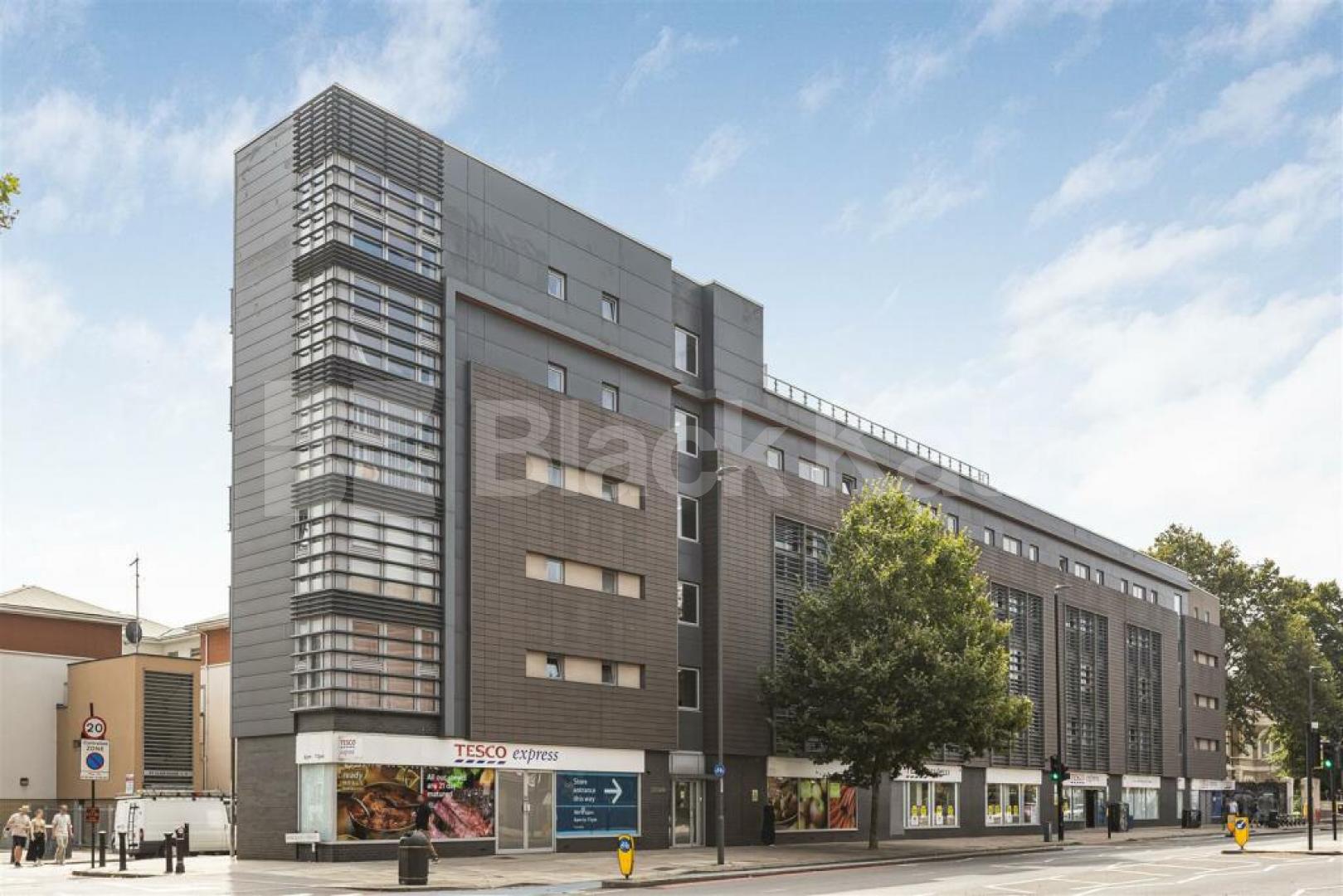 Stunning 1 bedroom property in one of bows iconic new builds minutes to station Bow Road, Bow