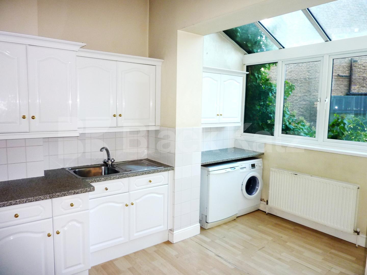 			2 Bedroom, 1 bath, 1 reception Flat			 Ainger Road, PRIMROSE HILL