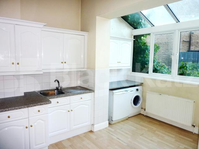 			2 Bedroom, 1 bath, 1 reception Flat			 Ainger Road, PRIMROSE HILL