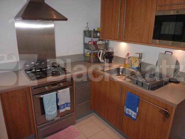 			LET!, 2 Bedroom, 1 bath, 1 reception Flat			 VISION 7, HOLLOWAY N7