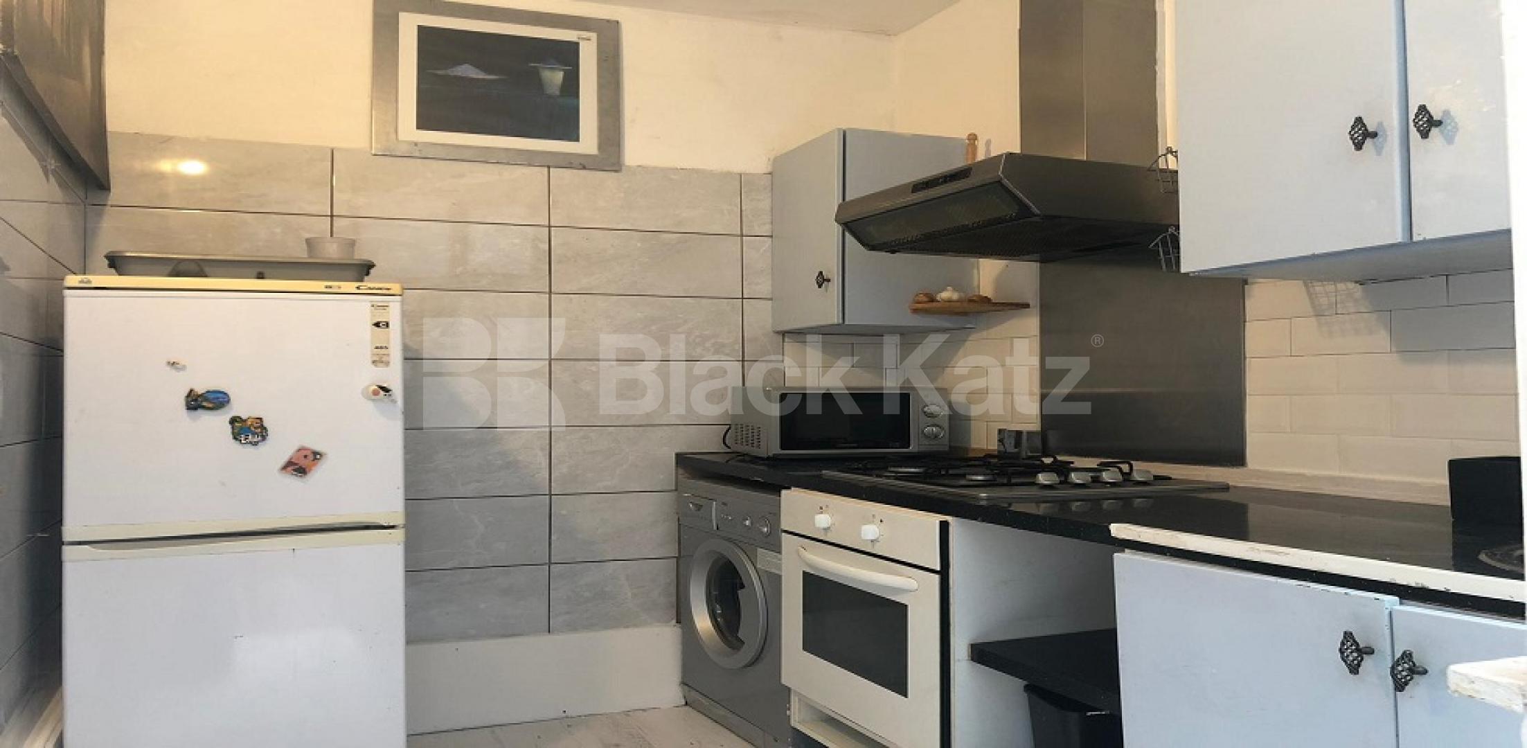 			NEW INSTRUCTION , 1 Bedroom, 1 bath, 1 reception Ground Floor Flat			 Broxholm Road, Streatham/Tulse Hill