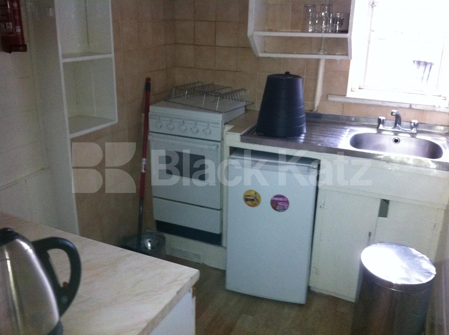 			NEW INSTRUCTION!, 3 Bedroom, 1 bath, 1 reception Flat			 Goodge Street, TOTTENHAM CRT. ROAD