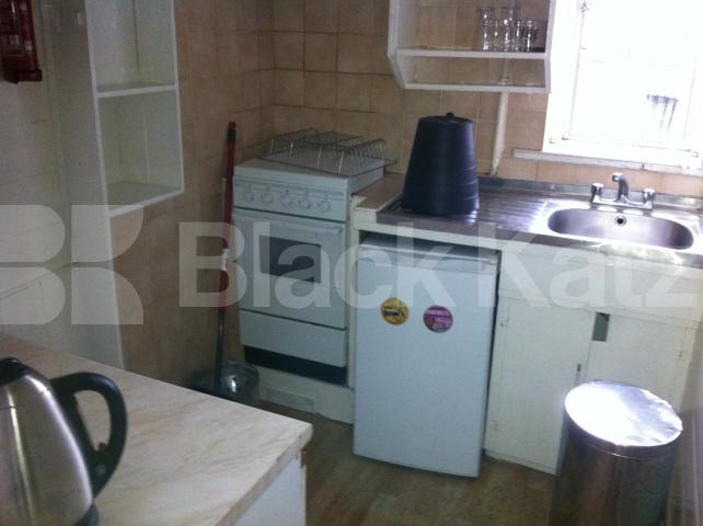 			NEW INSTRUCTION!, 3 Bedroom, 1 bath, 1 reception Flat			 Goodge Street, TOTTENHAM CRT. ROAD