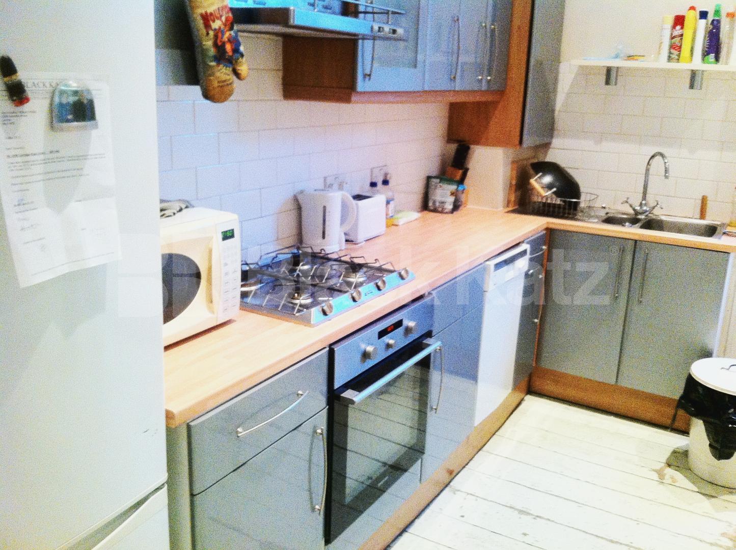 			NEW INSTRUCTION, 2 Bedroom, 1 bath, 1 reception Flat			 Camden Road, CAMDEN