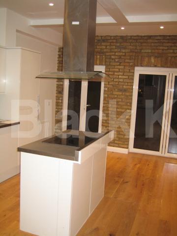 			New Instruction, 4 Bedroom, 1 bath, 1 reception Flat			 Mercers Road, TUFNELL PARK