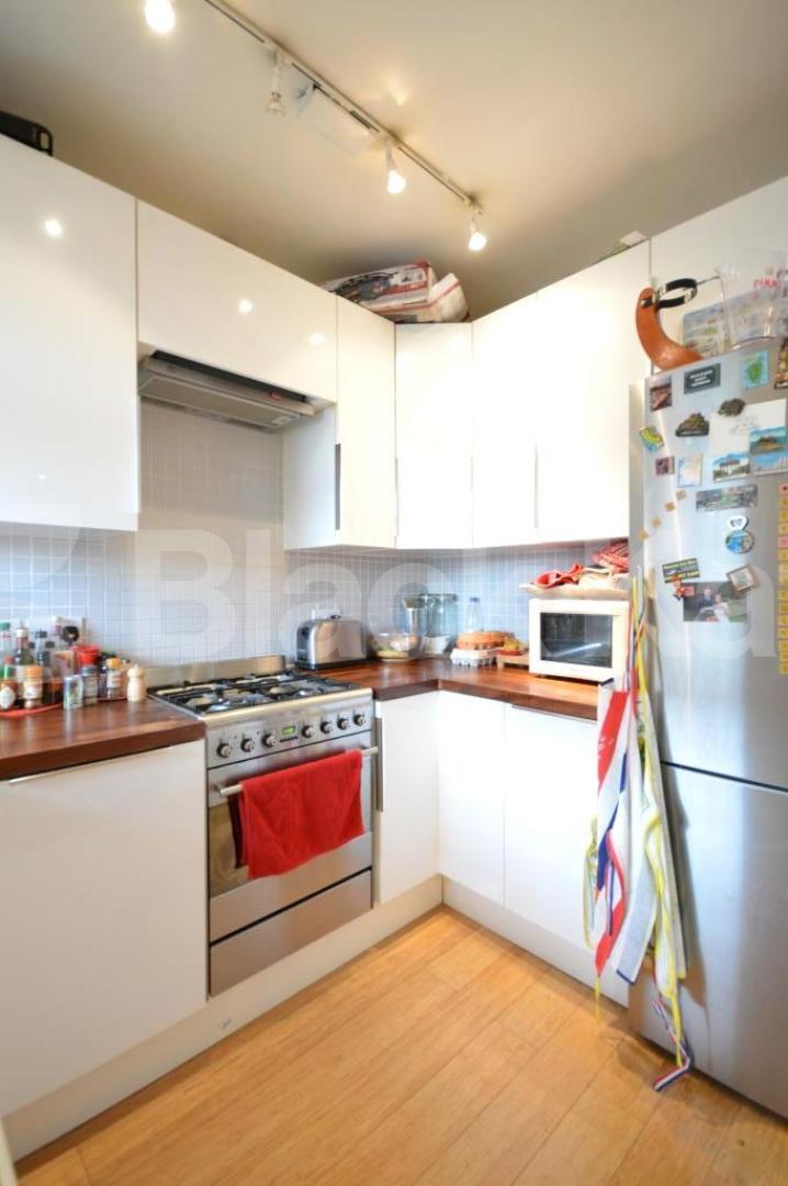 			NEW INSTRUCTION, 3 Bedroom, 1 bath, 1 reception Flat			 Quentin House, Gray Street , Waterloo