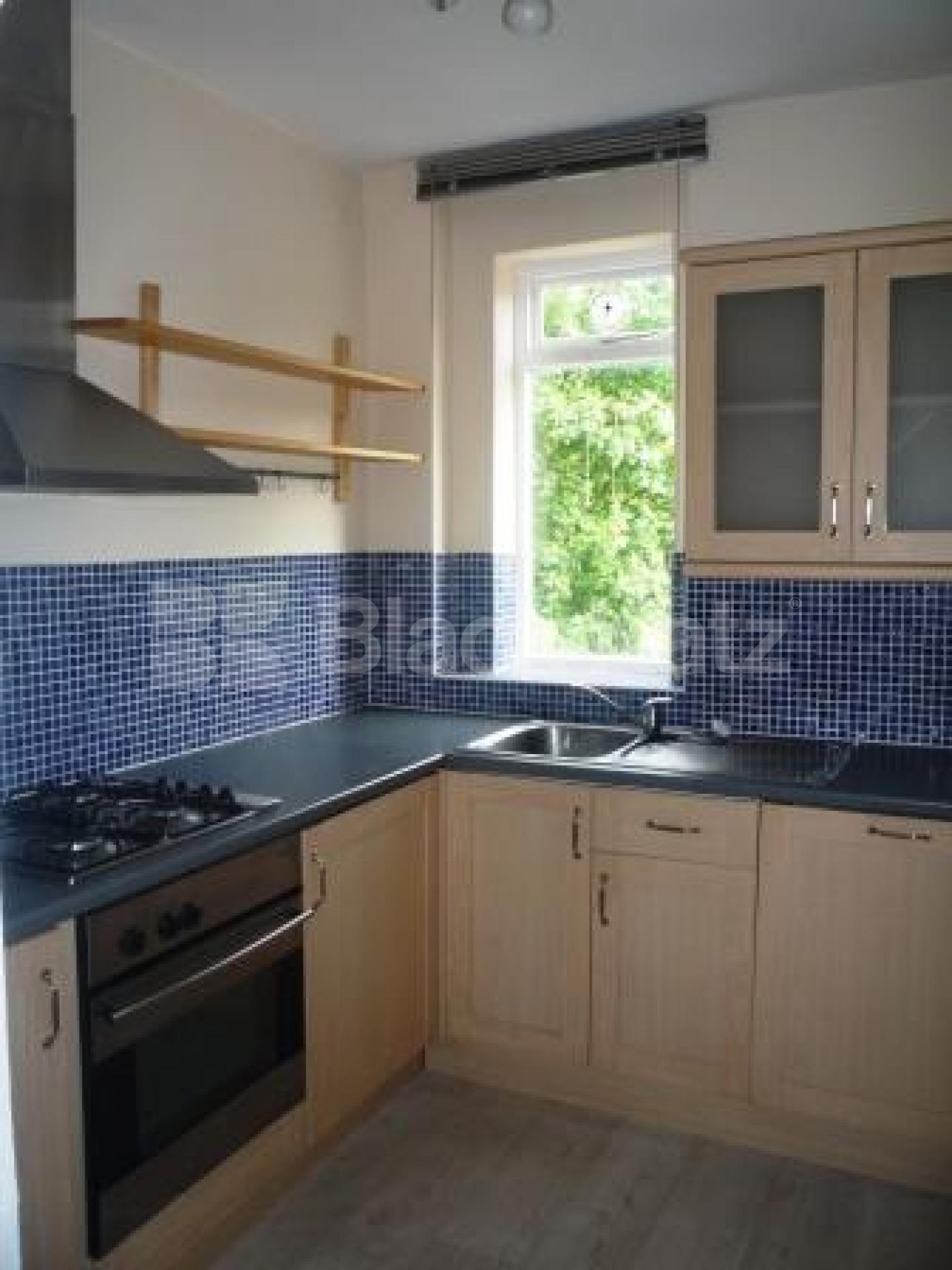 			3 Bedroom, 1 bath, 1 reception Flat			 Duke's Avenue, Muswell Hill N10