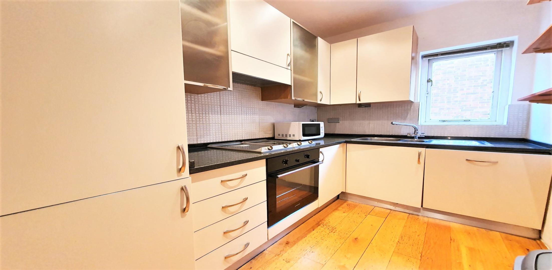 			3 Bedroom, 1 bath, 1 reception Flat			 Ebbsfleet Road , KILBURN
