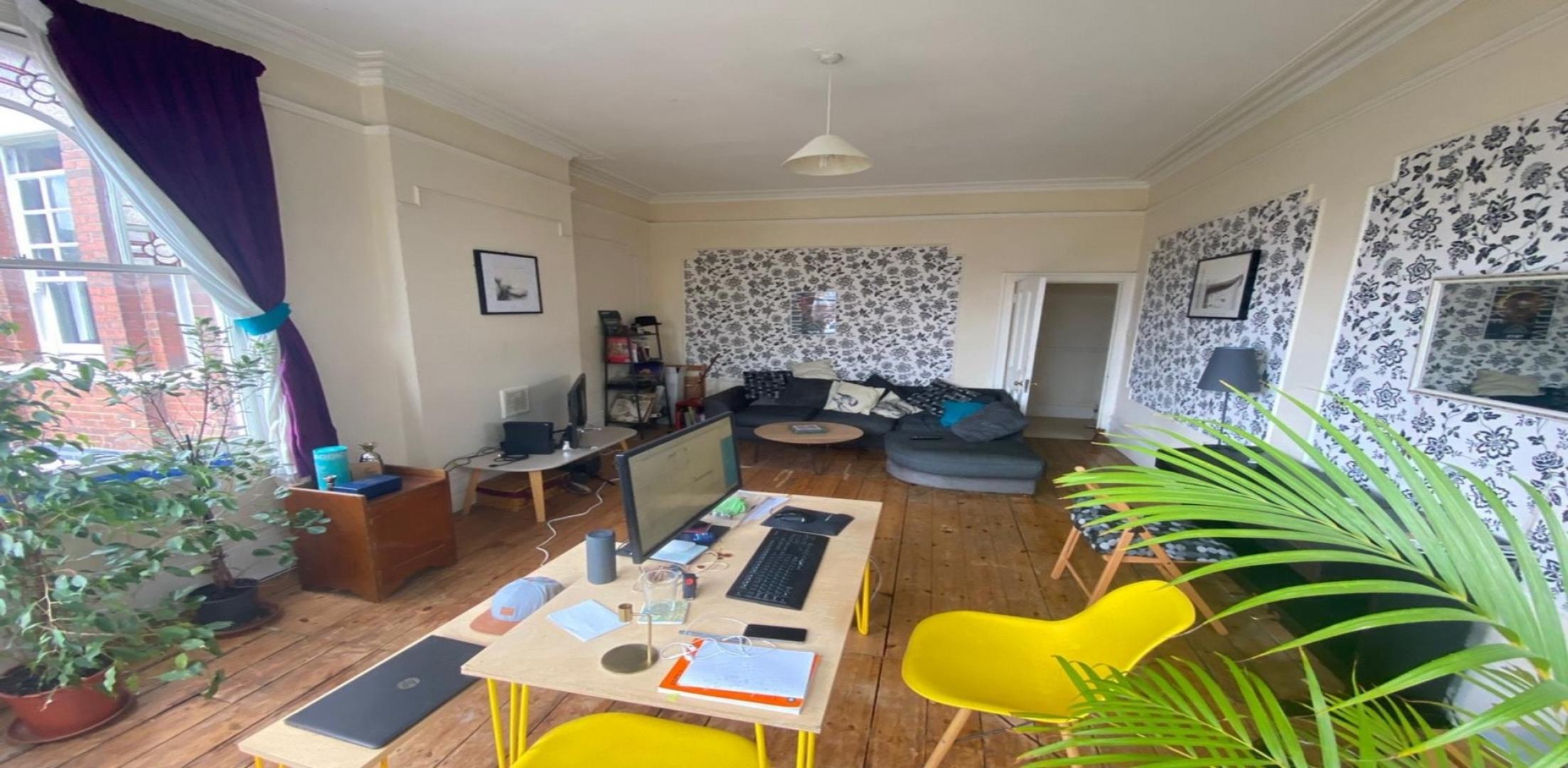 			3 Bedroom, 1 bath, 1 reception Apartment			 Hornsey Lane, Highgate