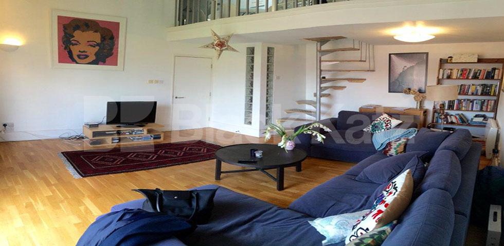 			UNDER OFFER, 2 Bedroom, 1 bath, 1 reception Penthouse			 Bridgewalk Heights, 80 Weston Street, London Bridge