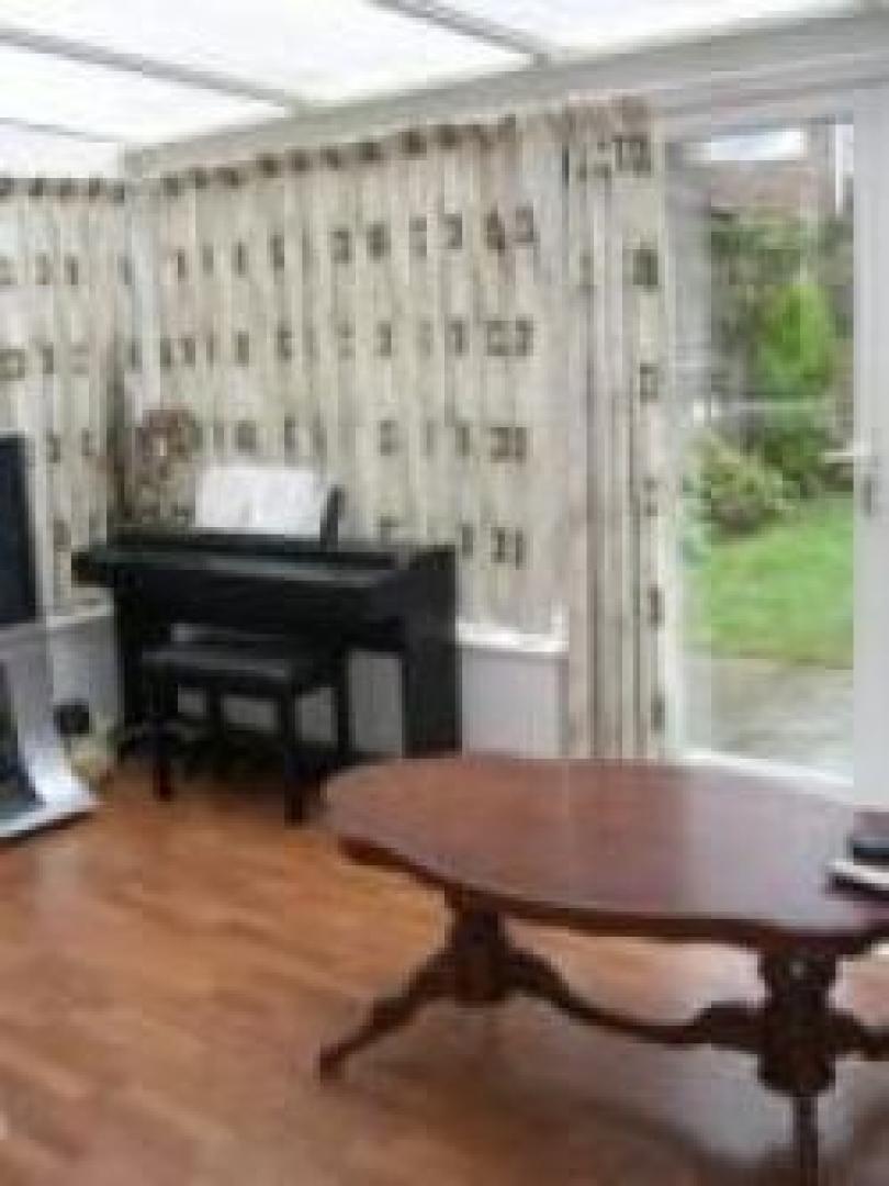 			4 Bedroom, 1 bath, 1 reception Ground Floor Flat			 Brendon Grove, EAST FINCHLEY N2