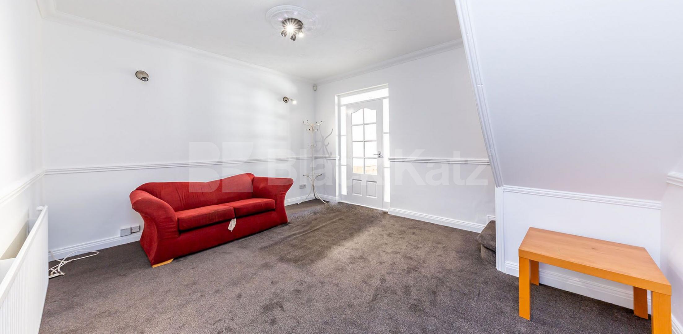 			2 bedroom with study, 2 Bedroom, 1 bath, 1 reception House			 Darwin Road , Wood Green / Noel Park