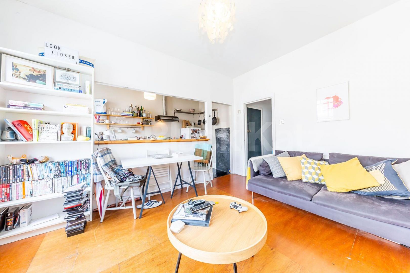 Good size two bedroom located on a sought after location in Crouch End Glebe Road, CROUCH END