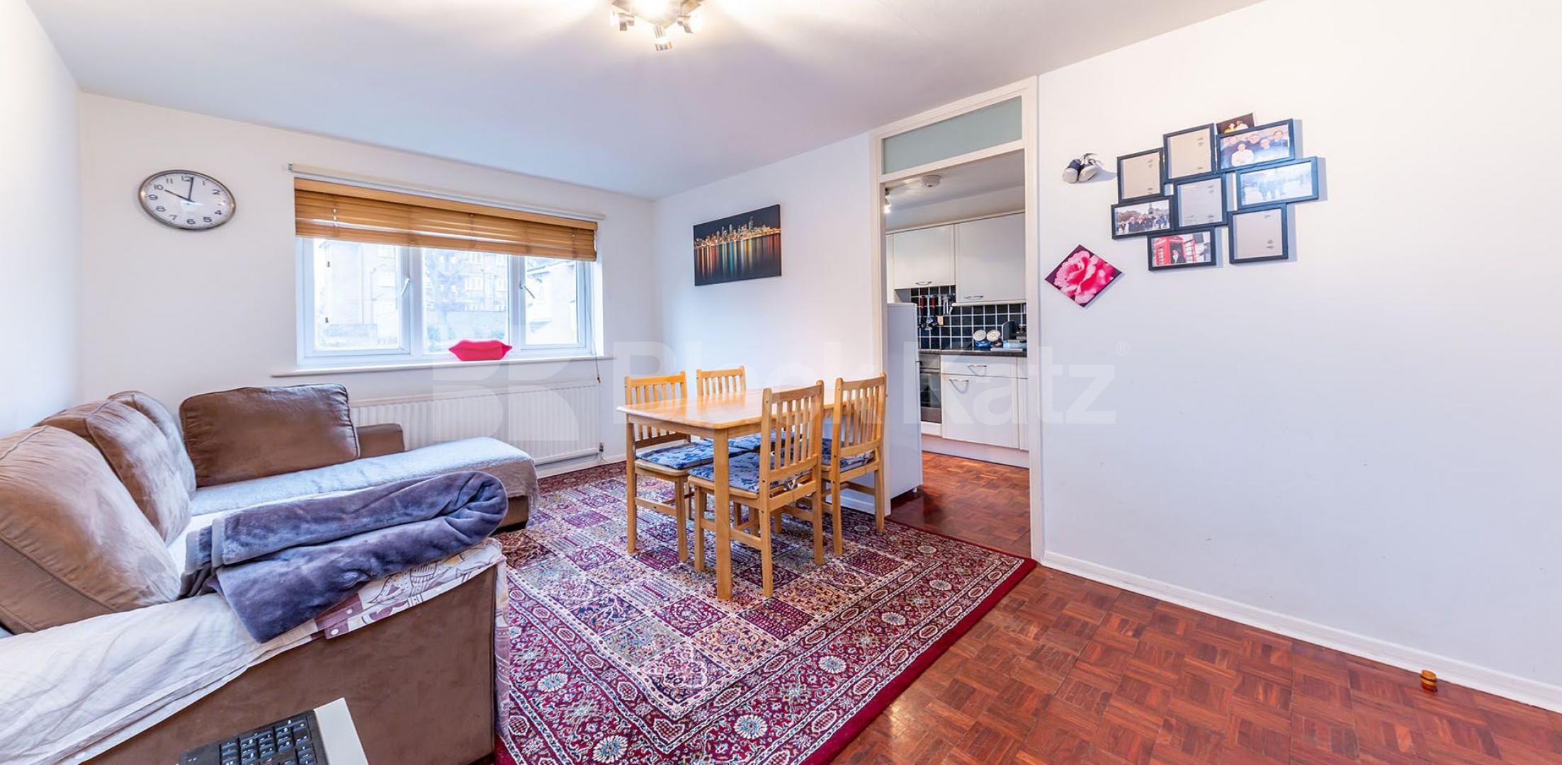 			Fantastic One Bed With OSP !, 1 Bedroom, 1 bath, 1 reception Flat			 Cambridge Gardens, MUSWELL HILL