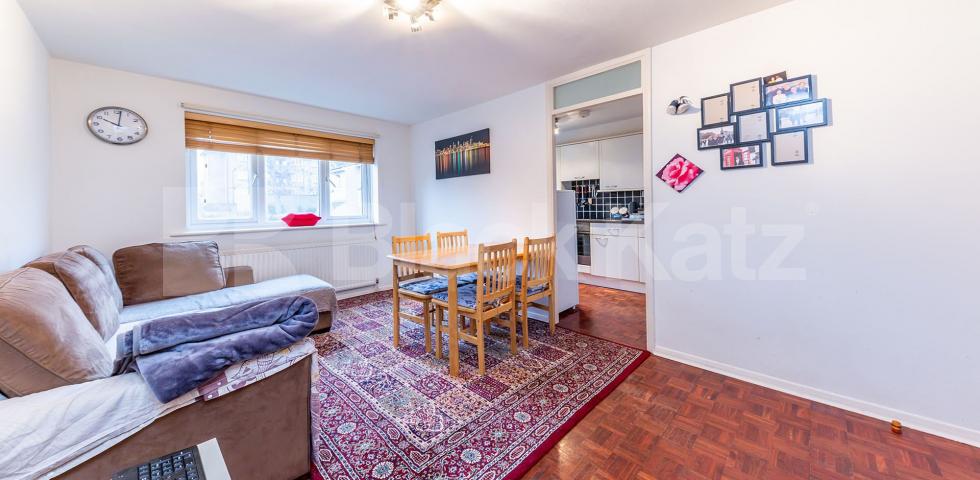 			Fantastic One Bed With OSP !, 1 Bedroom, 1 bath, 1 reception Flat			 Cambridge Gardens, MUSWELL HILL