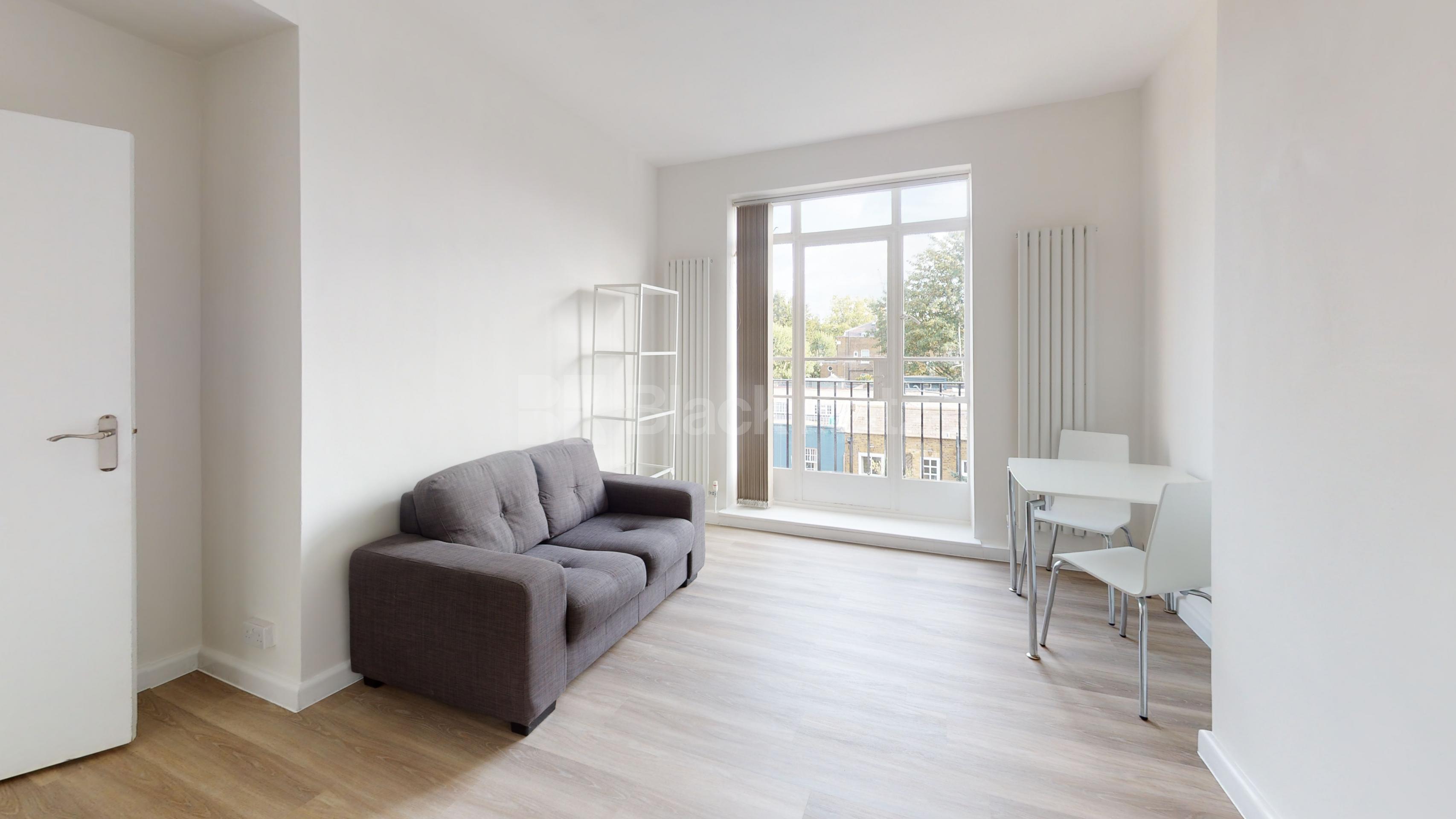 Bright Studio with Private Balcony in Prime NW8 Location Northwick Terrace, St Johns Wood NW8