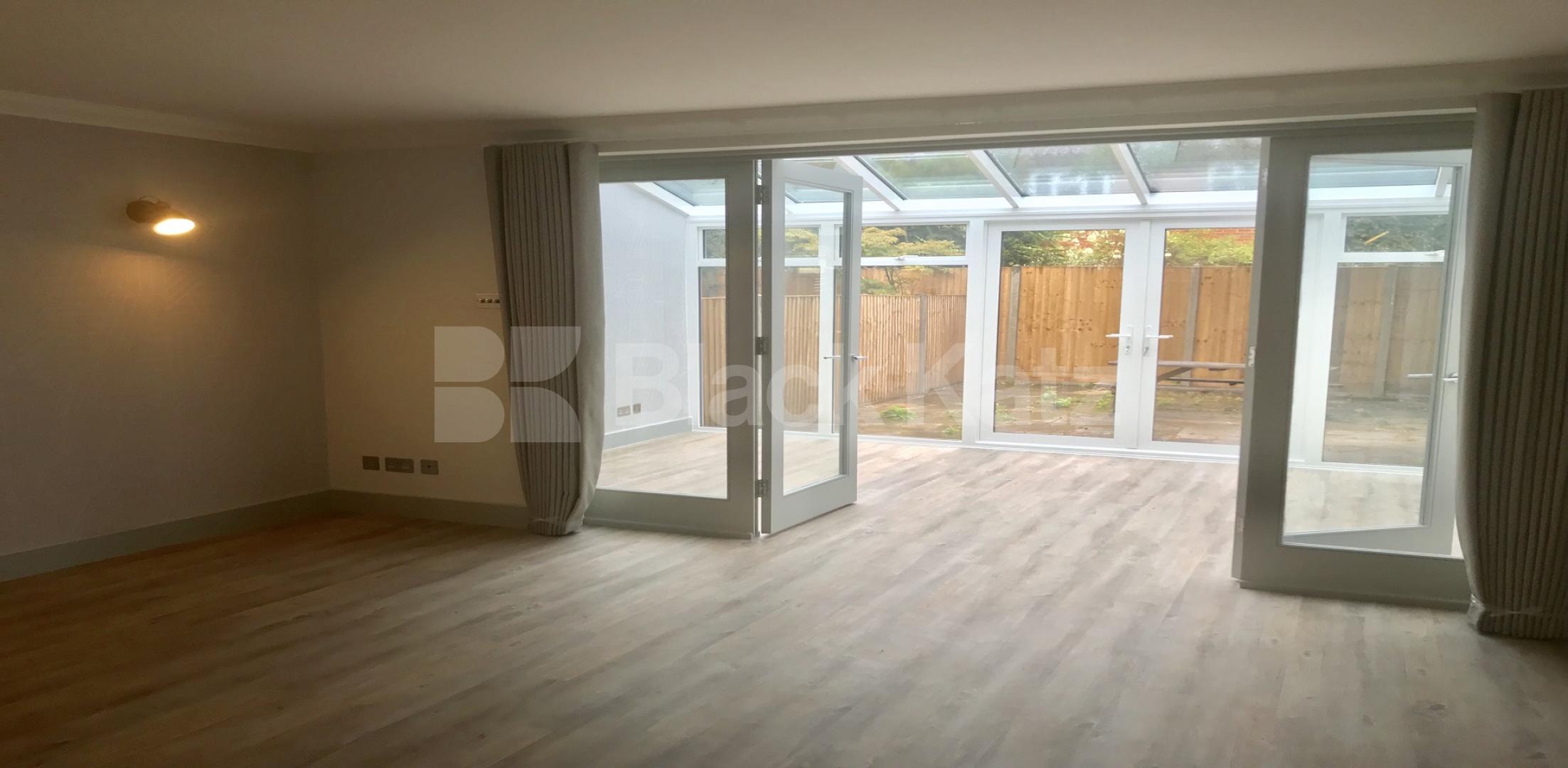 			NEW INSTRUCTION, 4 Bedroom, 1 bath, 1 reception Mews House			 Rodenhurst Road, Clapham South