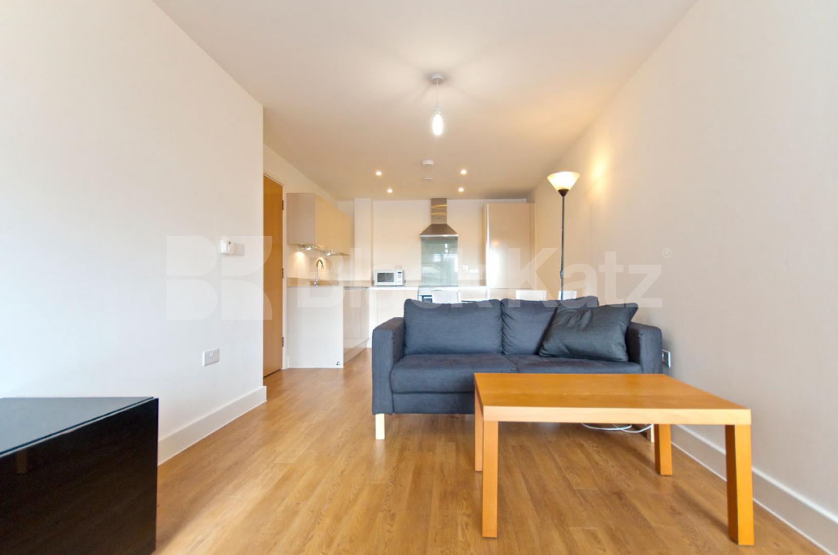 			2 BED 2 BATH IN A NEW BUILD DEVELOPMENT, 2 Bedroom, 1 bath, 1 reception Apartment			 Mildmay Avenue , NEWINGTON GREEN