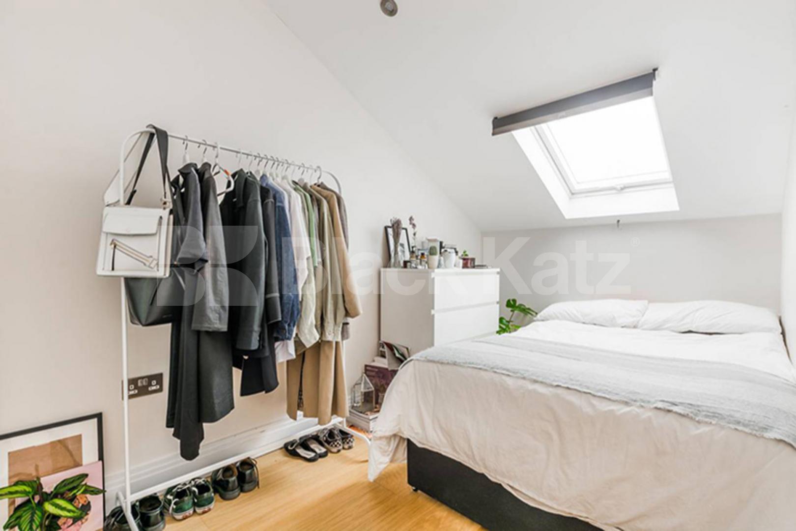 4 bedroom town house located on a private gated mews  Lotus Mews N19, Holloway