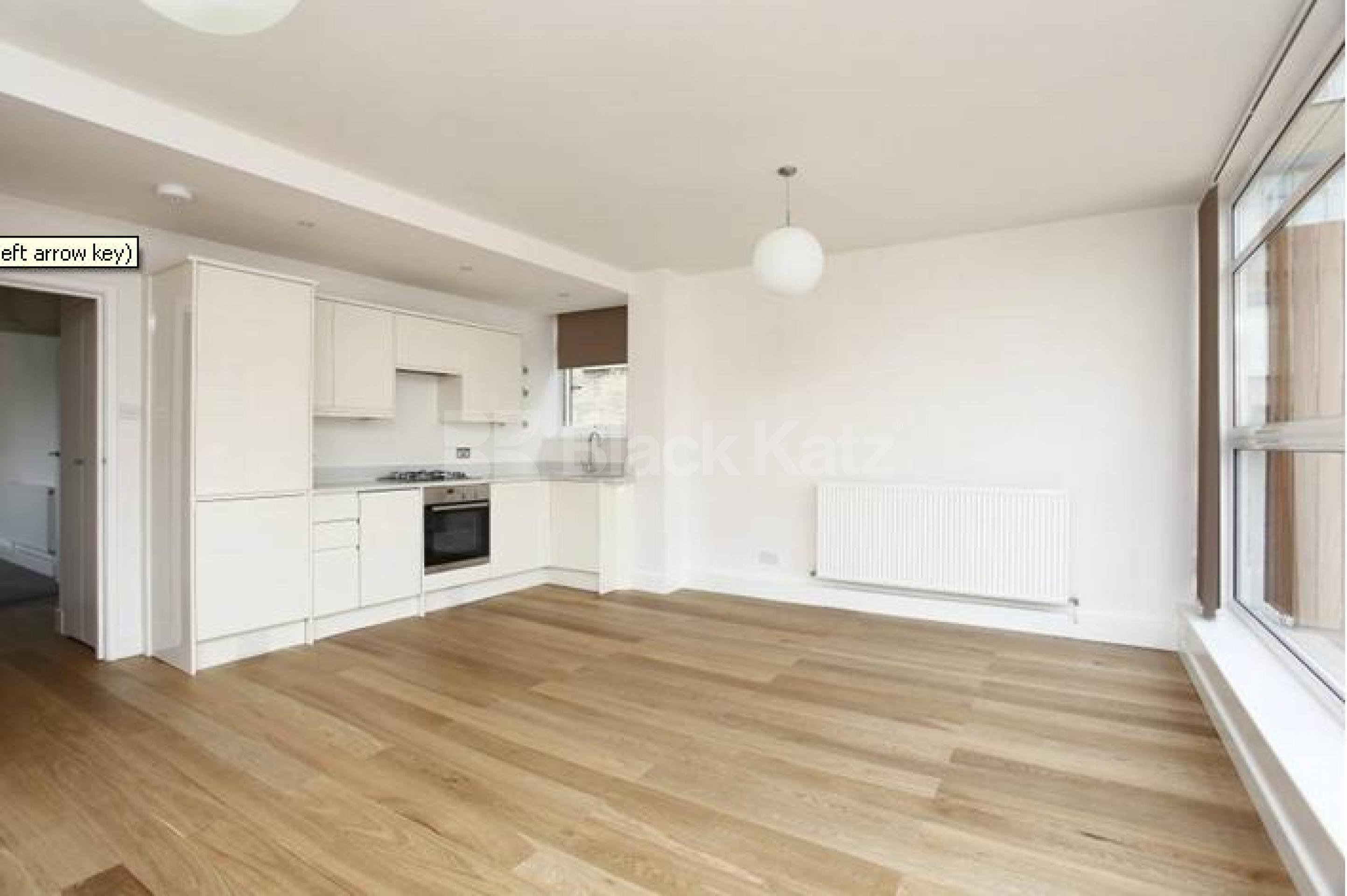 			LUXURY 2 BED BY REGENTS PARK!, 2 Bedroom, 1 bath, 1 reception Flat			 Mackennal Street, REGENTS PARK NW8