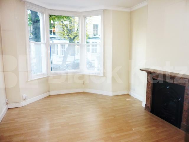 			2 Bedroom, 1 bath, 1 reception Flat			 Ainger Road, PRIMROSE HILL