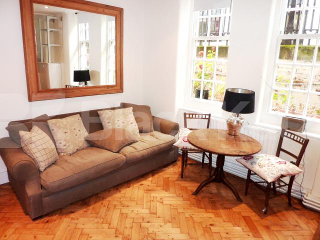 			NEW INSTRUCTION! GREAT LOCATION!!!, 2 Bedroom, 1 bath, 1 reception Flat			 Marshall street, Soho / Piccadilly