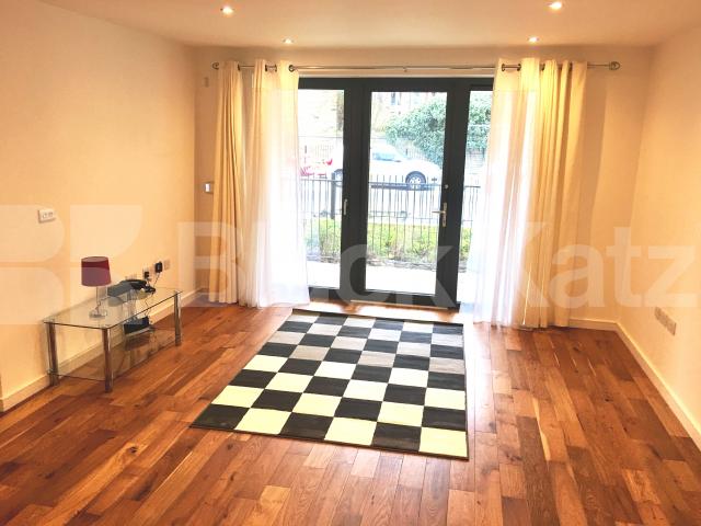 			NEW INSTRUCTION, 2 Bedroom, 1 bath, 1 reception Apartment			 Eythorne Road  , Oval