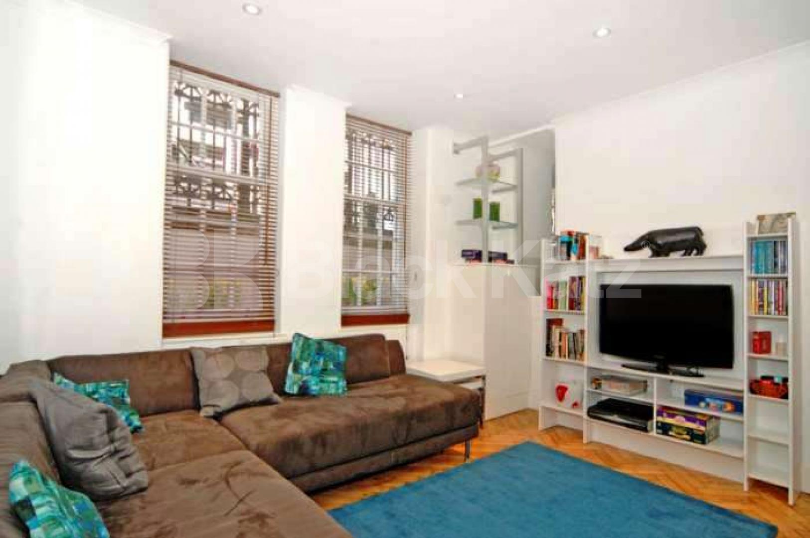 			CARNABY STREET ZONE 1!, 2 Bedroom, 1 bath, 1 reception Flat			 Marshall Street, OXFRORD CIRCUS/ CARNABY STREET