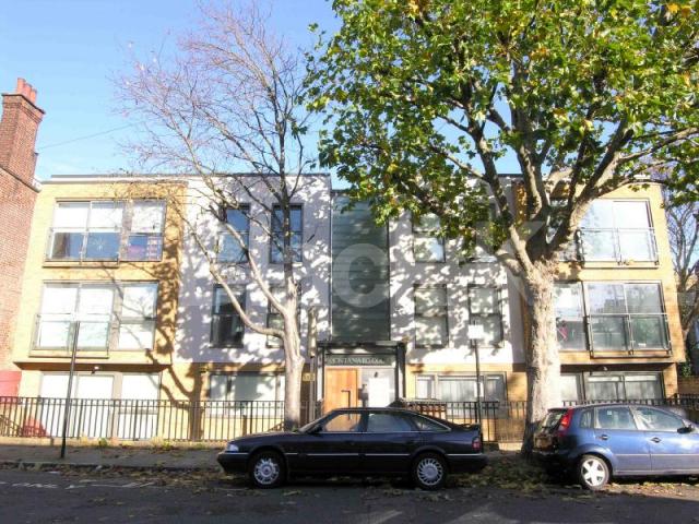 			NEW INSTRUCTION!!, 2 Bedroom, 1 bath, 1 reception Apartment			 Coleman Fields, Angel
